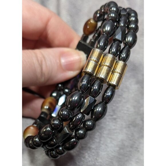 Men's Hematite And Brown Glass Layered Beaded Magnetic Bracelet - Picture 8 of 8